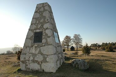 Gedenkstein der Schlacht am Albuch