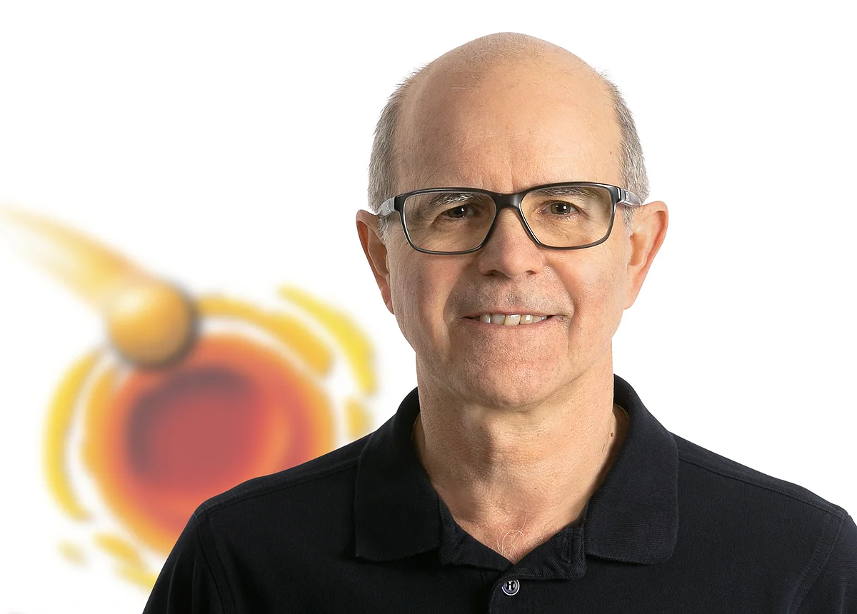 Das Porträtfoto zeigt den Geoparkführer Helmut Schmidt.