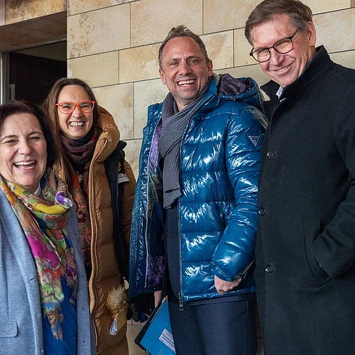 Gruppenfoto mit Karin Bergdolt, Heike Burkhardt, Thorsten Glauber und Stefan Rößle.