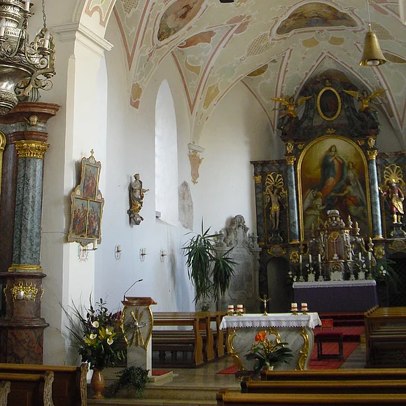 Blick auf den Altarbereich