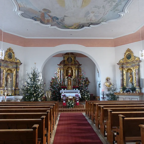Katholische Filialkirche St. Alba von innen
